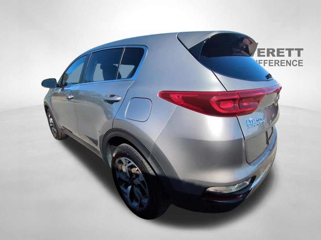 Used 2021 Kia Sportage LX image 5