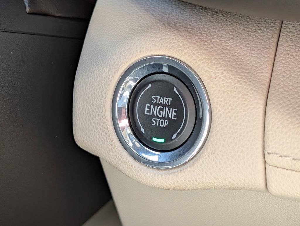 Used 2023 Buick Envision Avenir AWD/4WD image 49