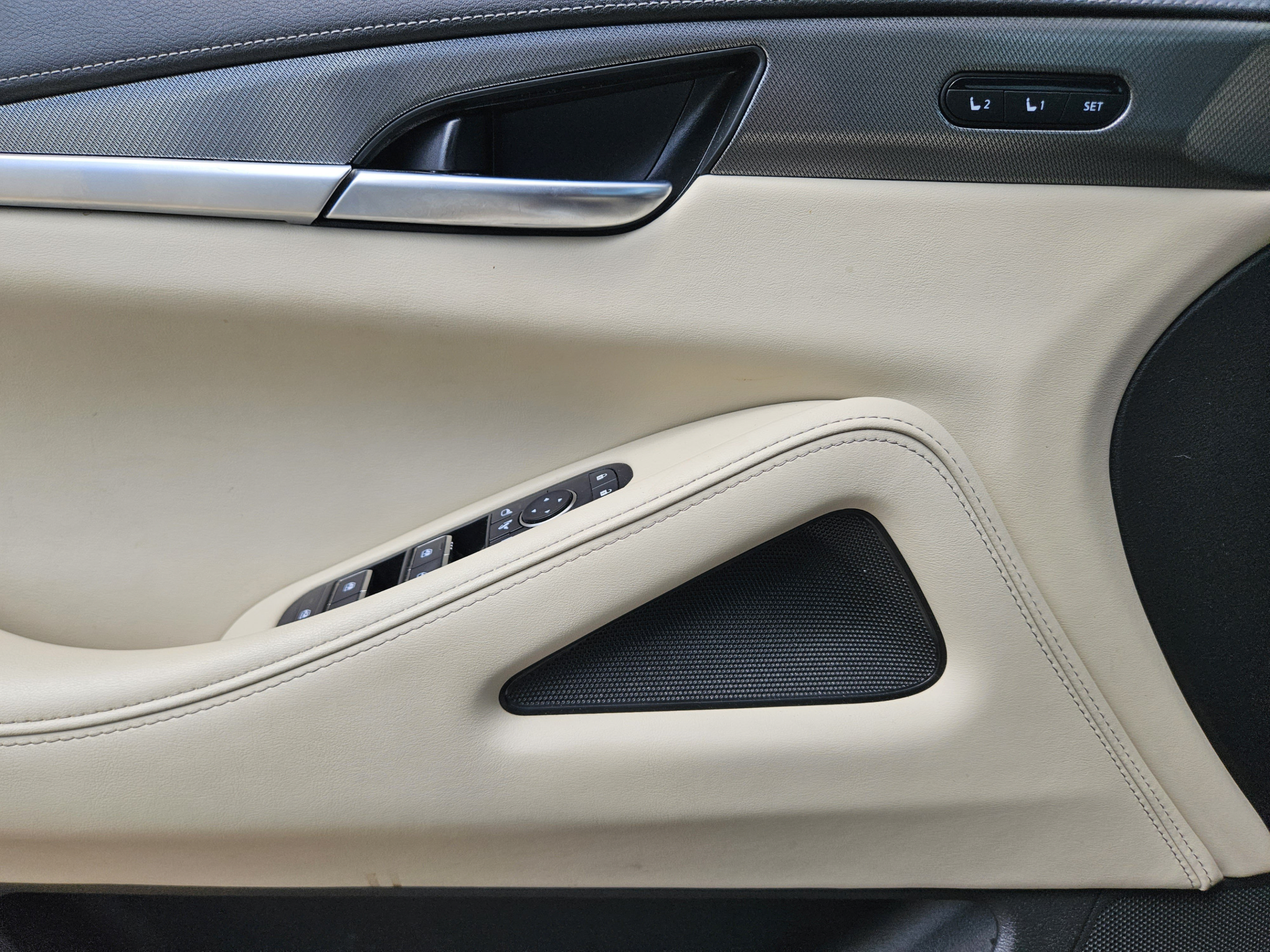 Used 2024 INFINITI QX60 Luxe FWD image 15