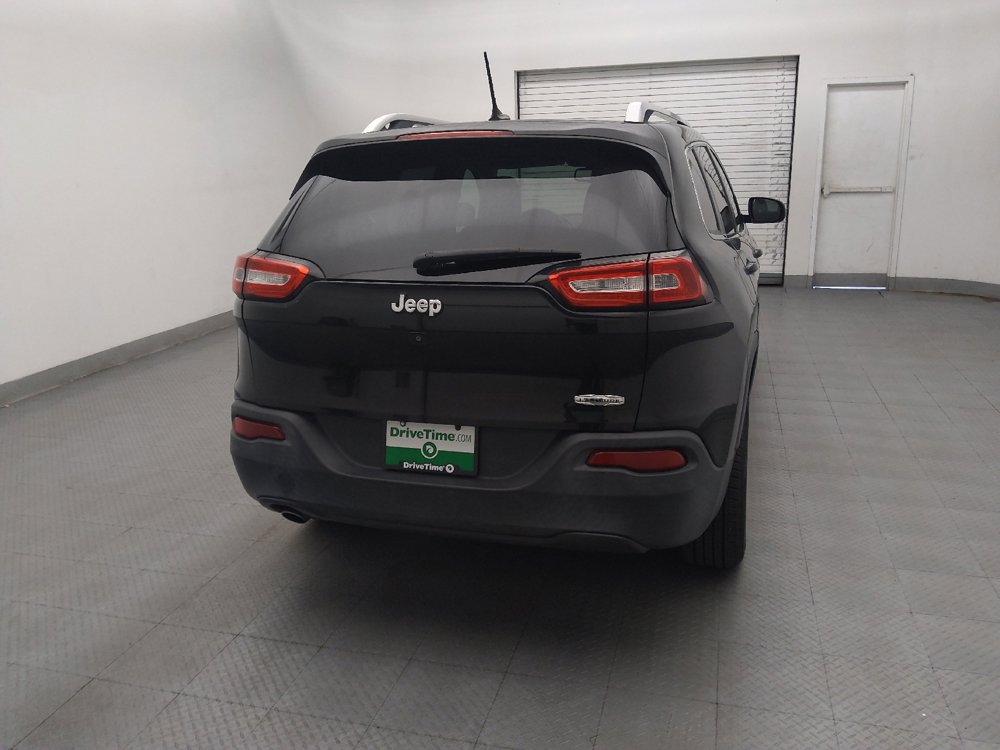 Used 2015 Jeep Cherokee Latitude FWD image 7