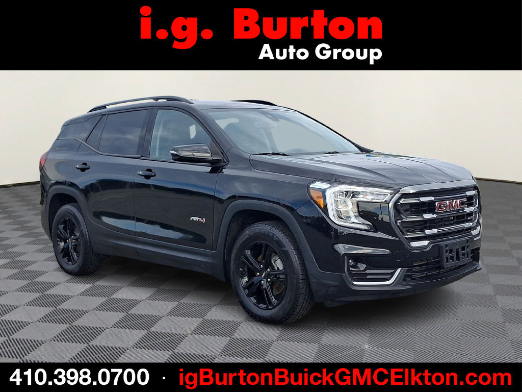 Used 2022 GMC Terrain AT4 AWD/4WD image 1