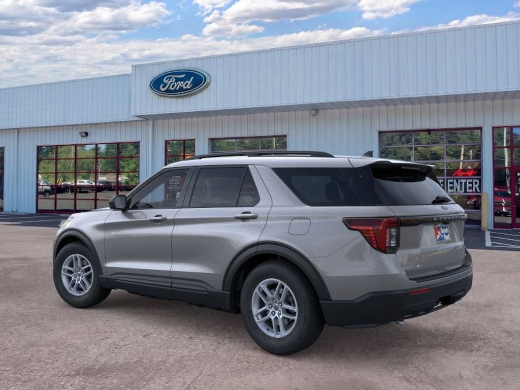 New 2026 Ford Explorer Active AWD/4WD image 4