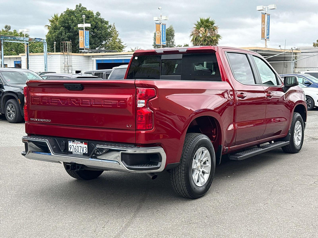 Used 2023 Chevrolet Silverado 1500 LT w/ Convenience Package II RWD image 3