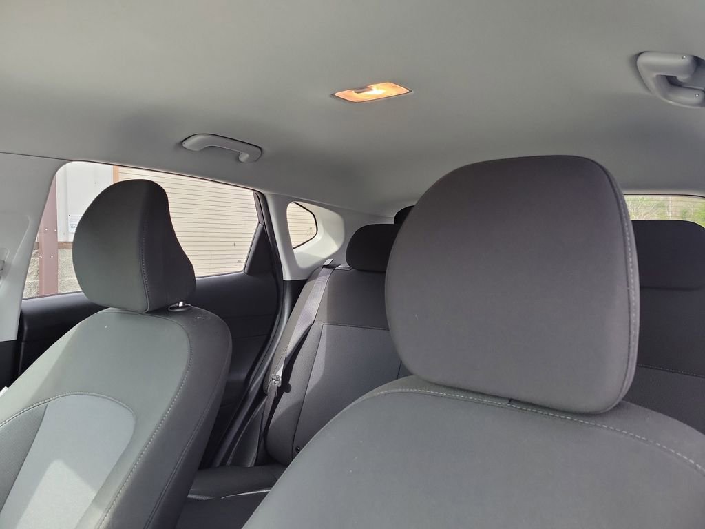 Certified 2025 Hyundai Kona SEL image 21