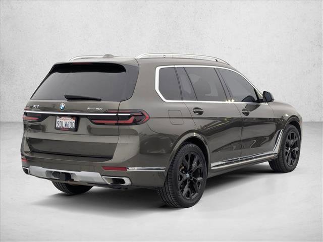 Used 2023 BMW X7 xDrive40i w/ Premium Package image 5