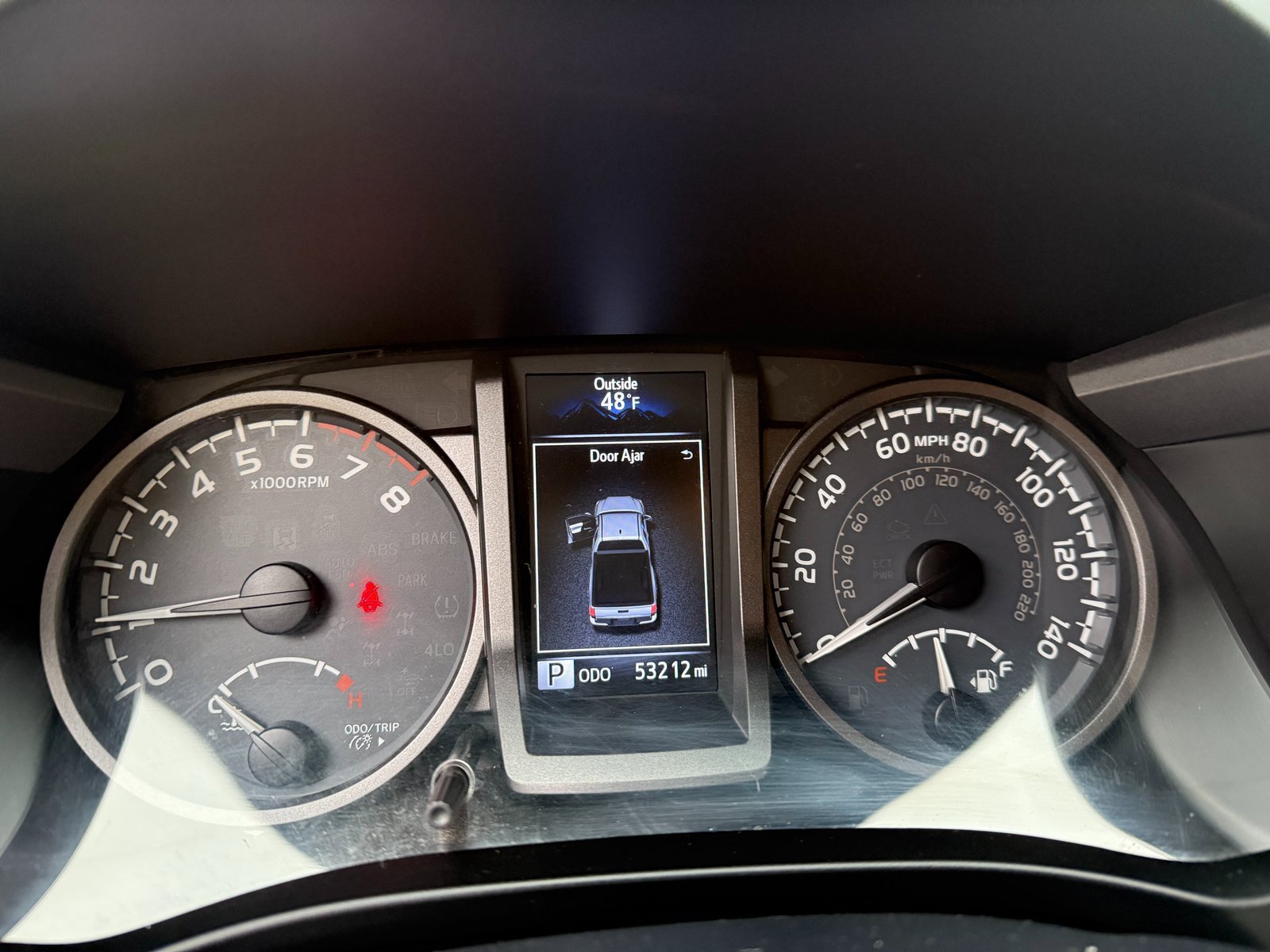 Used 2018 Toyota Tacoma TRD Off-Road image 7