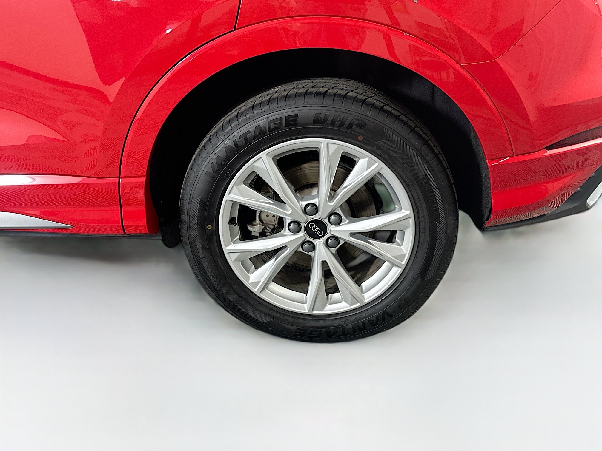 Used 2025 Audi Q3 2.0T Premium AWD/4WD image 11