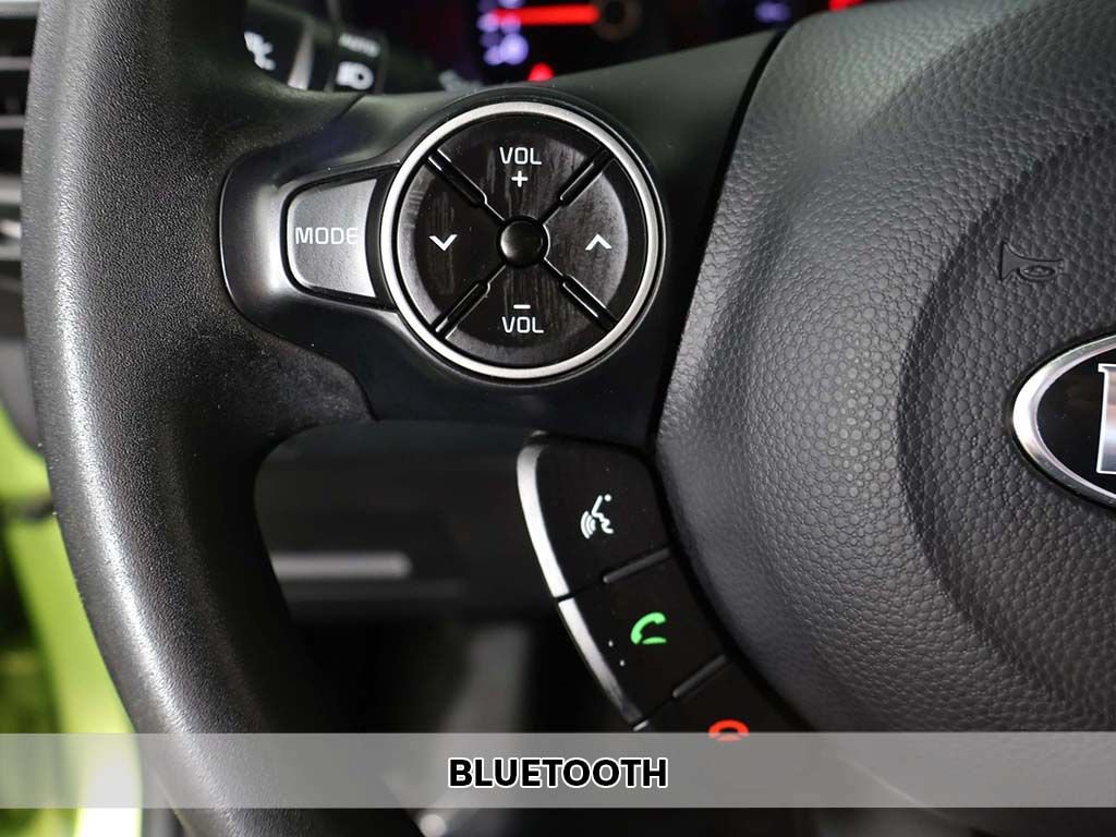 Used 2015 Kia Soul FWD image 4