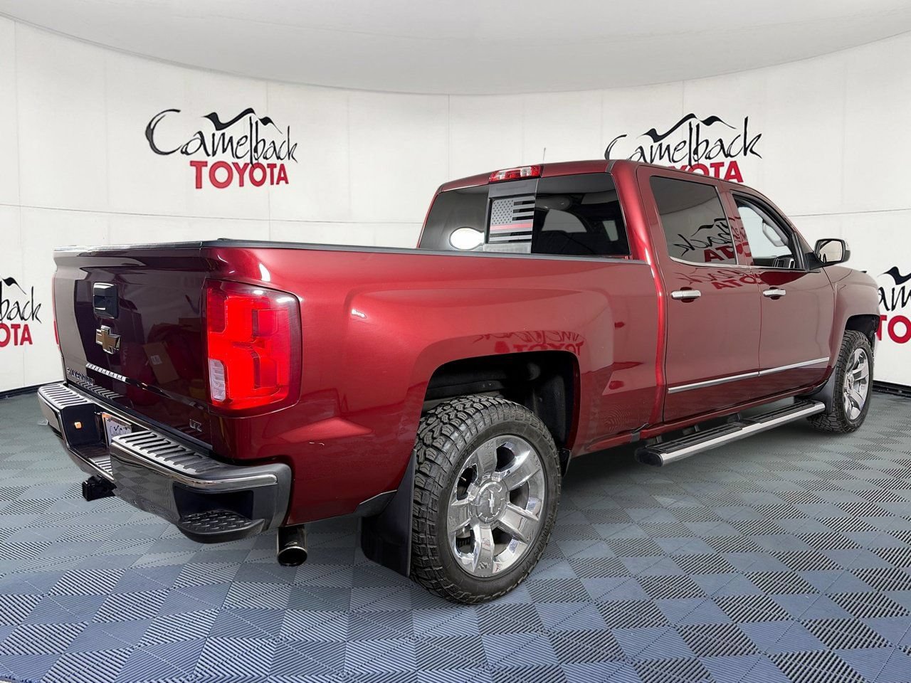 Used 2017 Chevrolet Silverado 1500 LTZ w/ Sport Package RWD image 8
