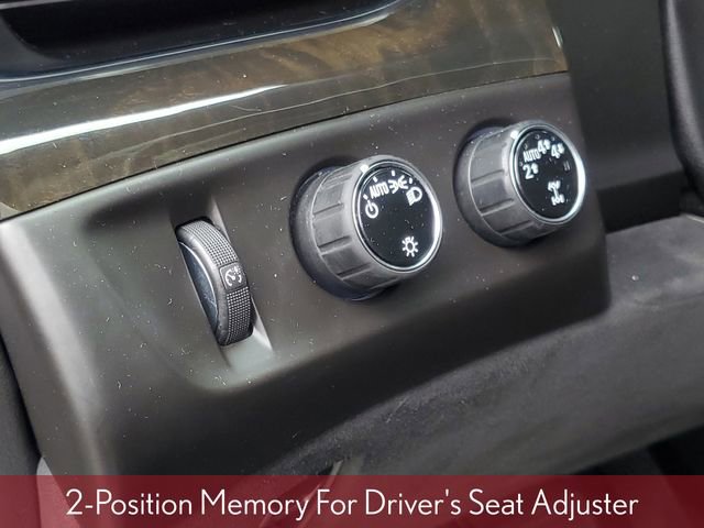 Used 2017 Cadillac Escalade Platinum image 18