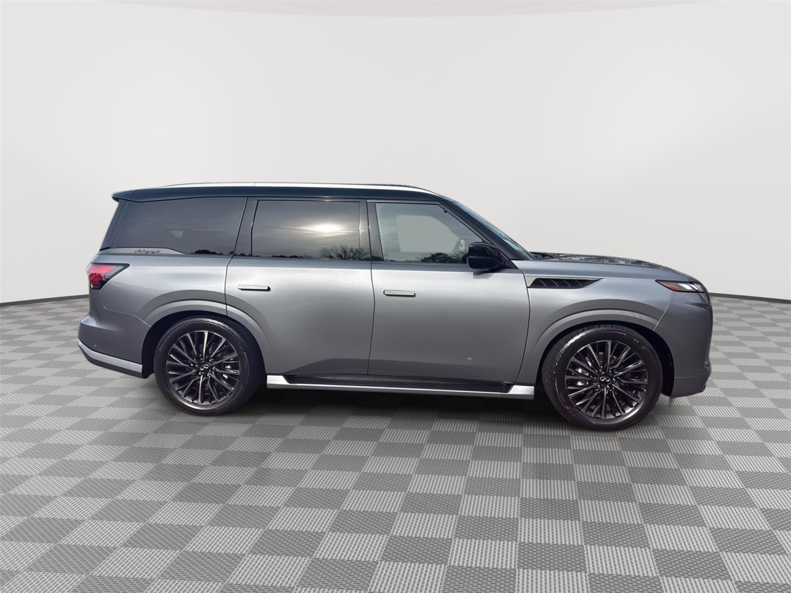 Certified 2025 INFINITI QX80 Autograph image 5