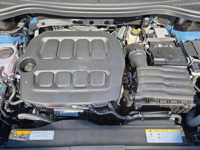 New 2026 Volkswagen Tiguan SE R-Line FWD image 16