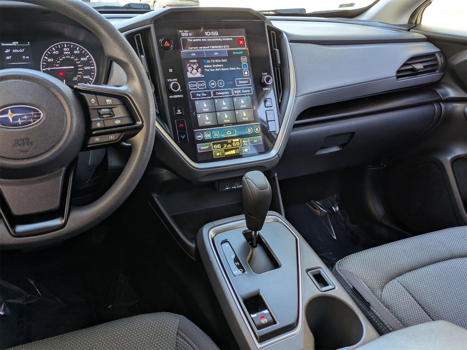 Used 2024 Subaru Crosstrek 2.0i Premium w/ Crosstrek Mirror Package image 9