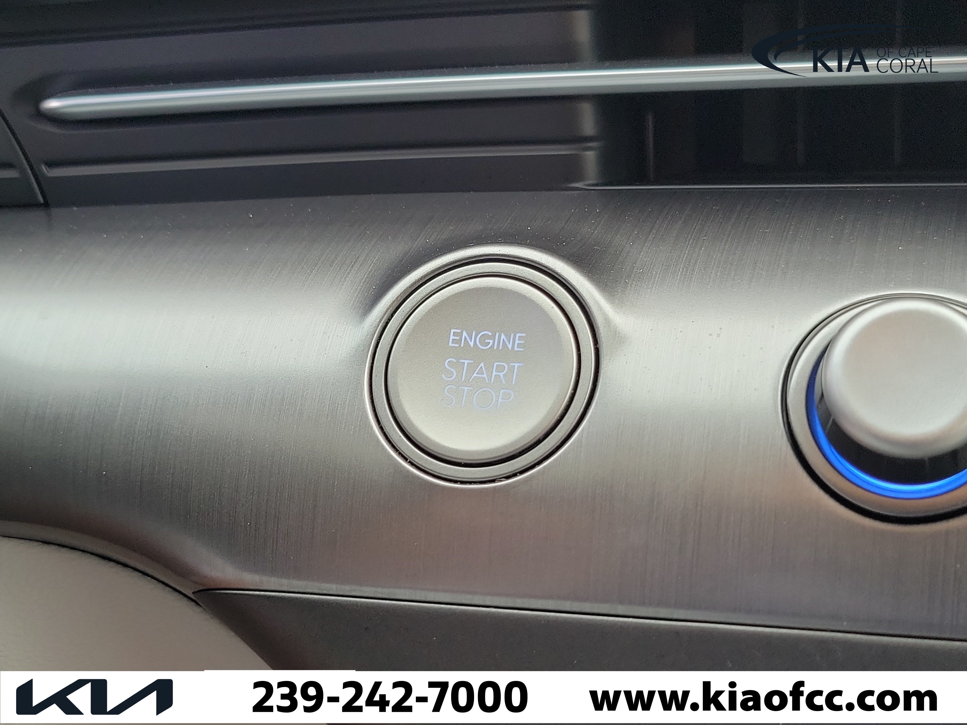 Used 2024 Hyundai Kona SEL FWD image 30