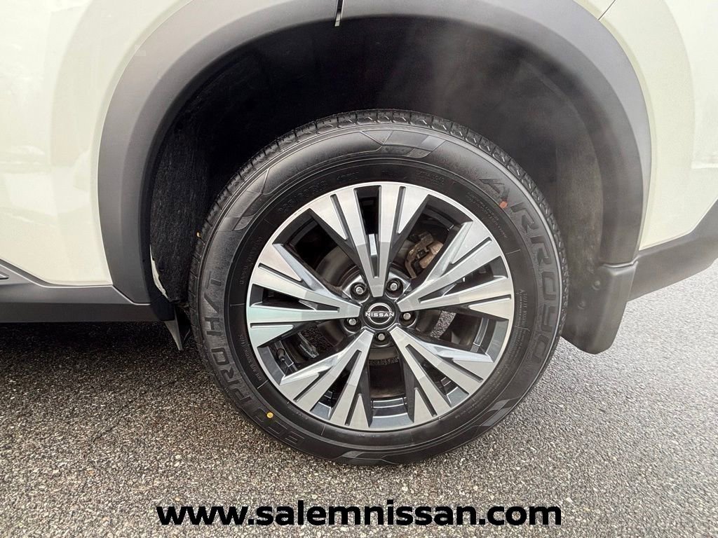 Certified 2023 Nissan Rogue SV w/ SV Premium B Package image 21