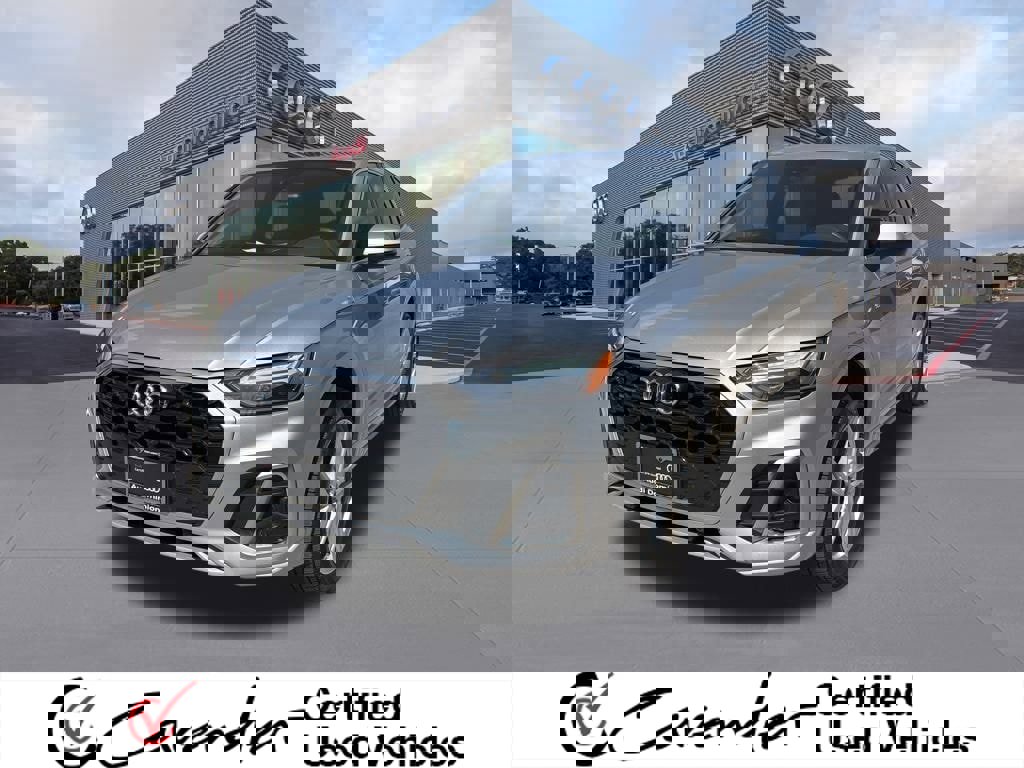 Used 2024 Audi Q5 e Premium Plus w/ Premium Plus Package