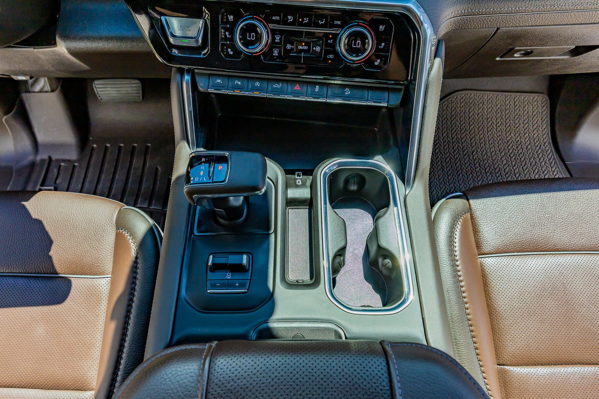 Used 2025 GMC Sierra 1500 Denali w/ Denali Reserve Package image 28