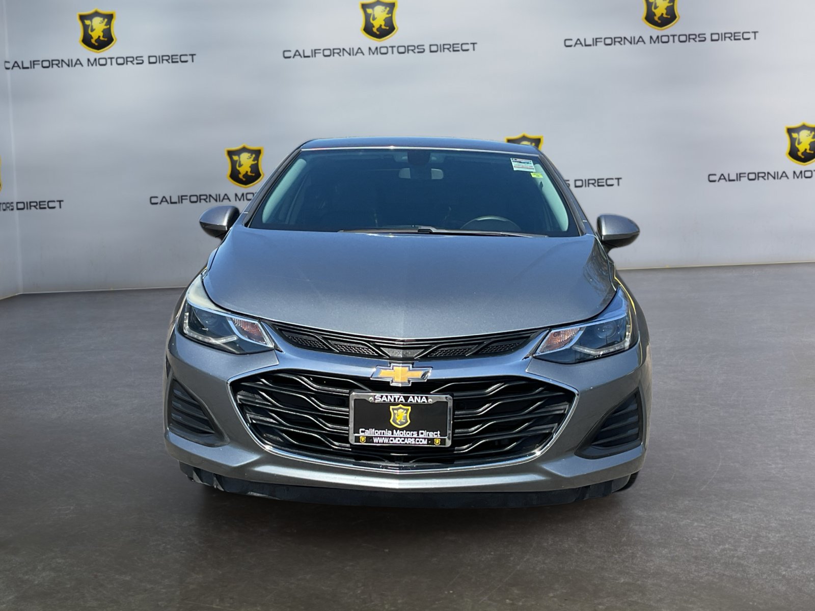 Used 2019 Chevrolet Cruze LT w/ Convenience Package FWD image 2