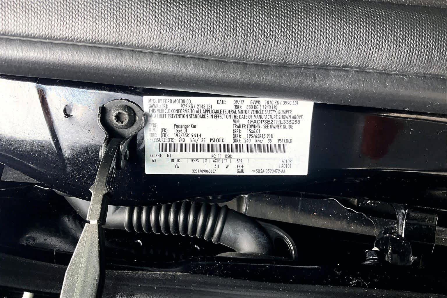 Used 2017 Ford Focus S image 33