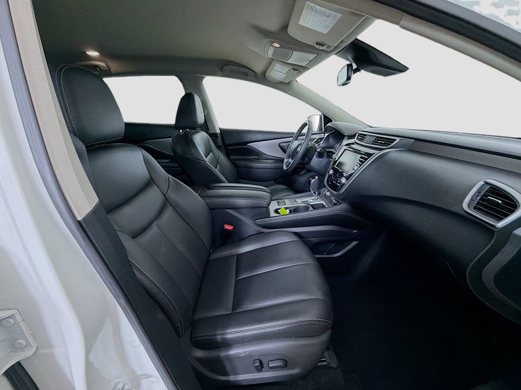 Used 2024 Nissan Murano SV w/ SV Midnight Edition Package image 19