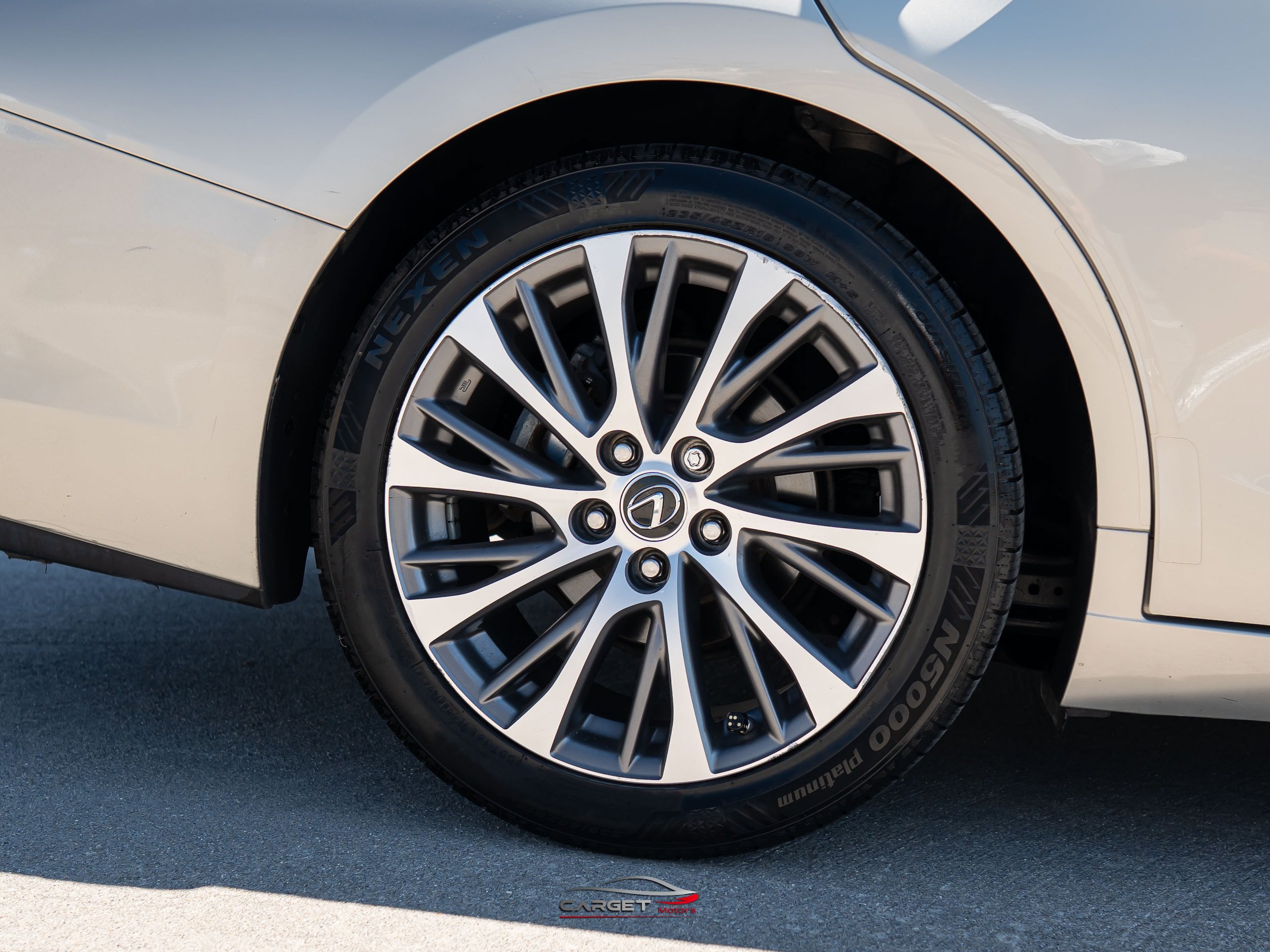 Used 2019 Lexus ES 350 w/ Premium Package FWD image 11