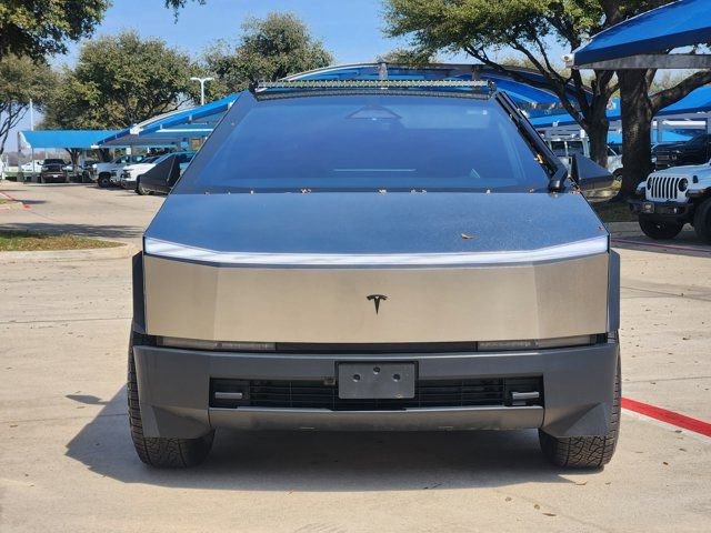 Used 2024 Tesla Cybertruck AWD Crew Cab image 8