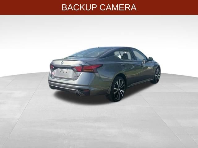 Used 2022 Nissan Altima 2.5 SR AWD/4WD image 7