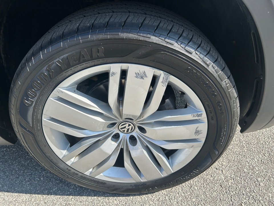 Used 2019 Volkswagen Atlas SEL image 25