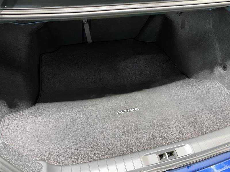Used 2016 Nissan Altima 2.5 SR FWD image 17