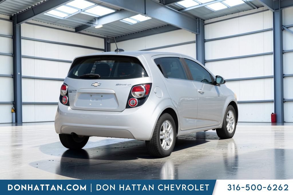Used 2016 Chevrolet Sonic LT FWD image 22