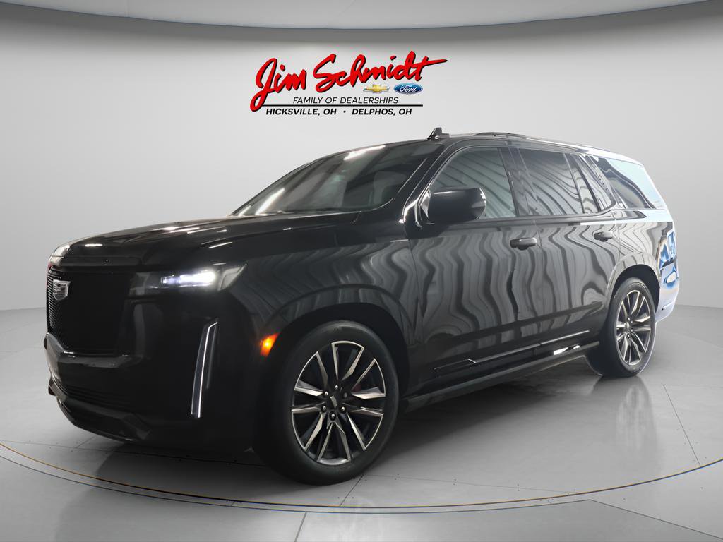 Used 2022 Cadillac Escalade Sport Platinum w/ Heavy-Duty Trailer Package image 2