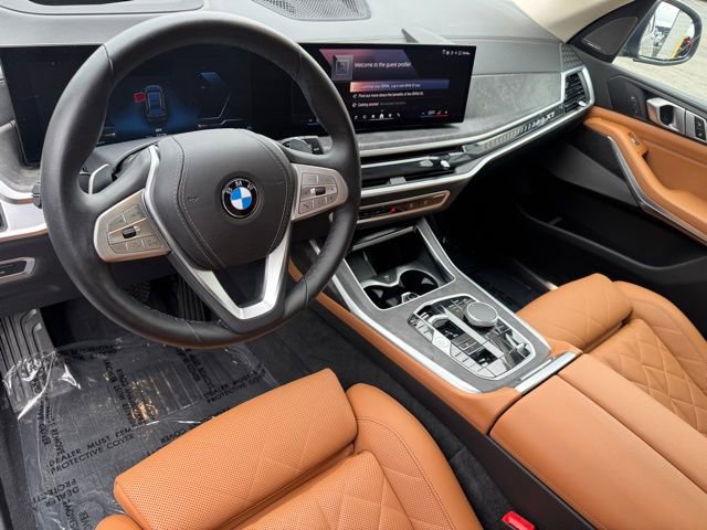 Certified 2024 BMW X7 xDrive40i w/ Premium Package image 15