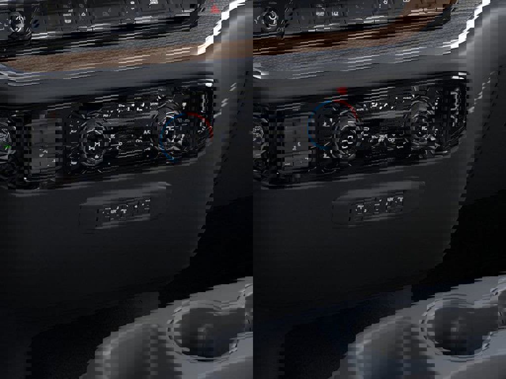 New 2026 Chevrolet Silverado 3500 LT image 23