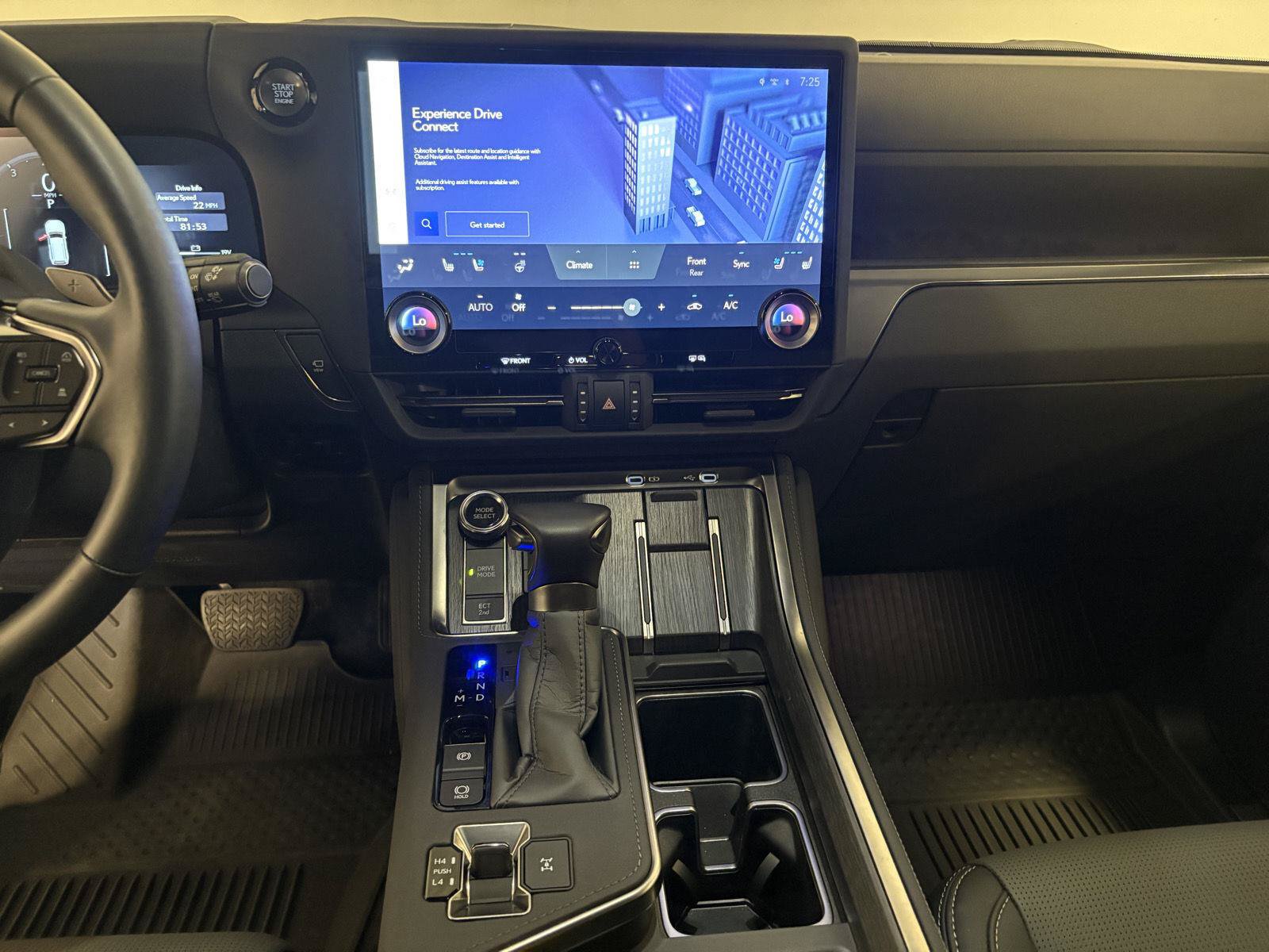 Used 2026 Lexus GX 550 w/ Accessory Package (2T) AWD/4WD image 22
