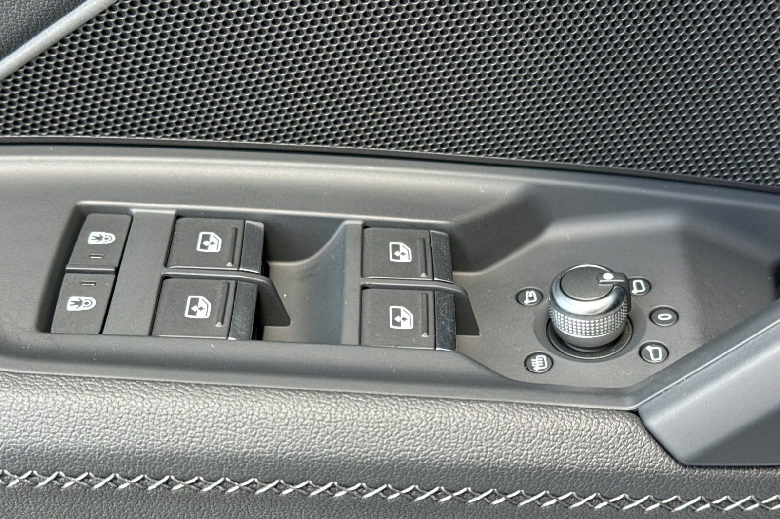 Used 2023 Audi A3 2.0T Premium w/ Convenience Package image 11