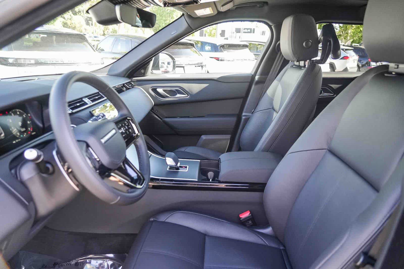 New 2026 Land Rover Range Rover Velar S AWD/4WD image 17