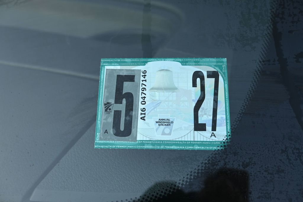 Used 2025 Mercedes-Benz Sprinter 2500 image 3