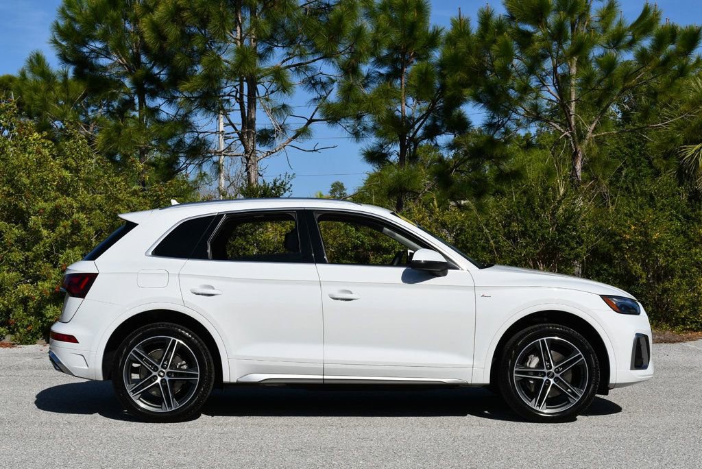 Used 2021 Audi Q5 e Premium Plus w/ Premium Plus Package image 37