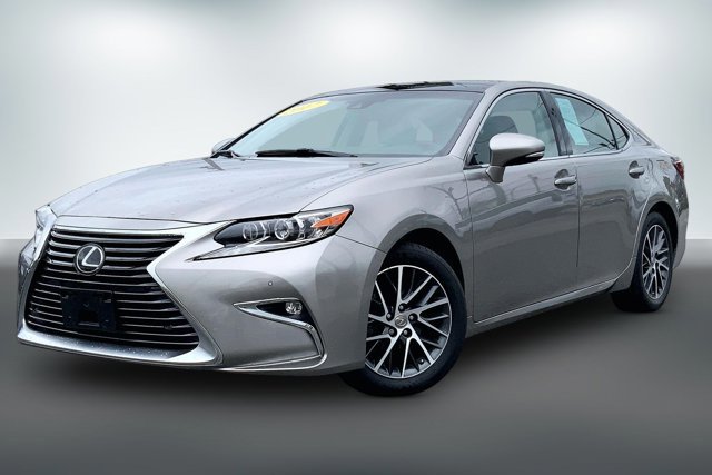 Used 2017 Lexus ES 350 w/ Luxury Package FWD image 12