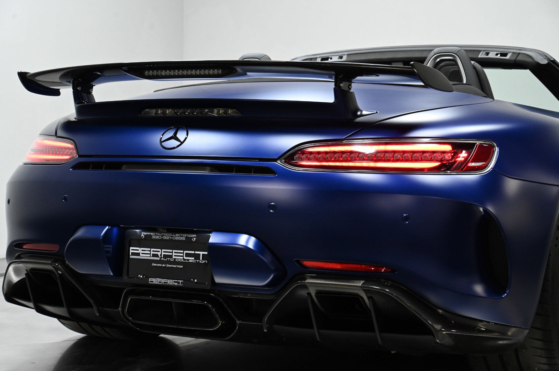 Used 2020 Mercedes-Benz AMG GT R image 52