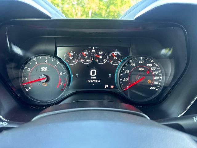 Used 2017 Chevrolet Camaro SS RWD image 25