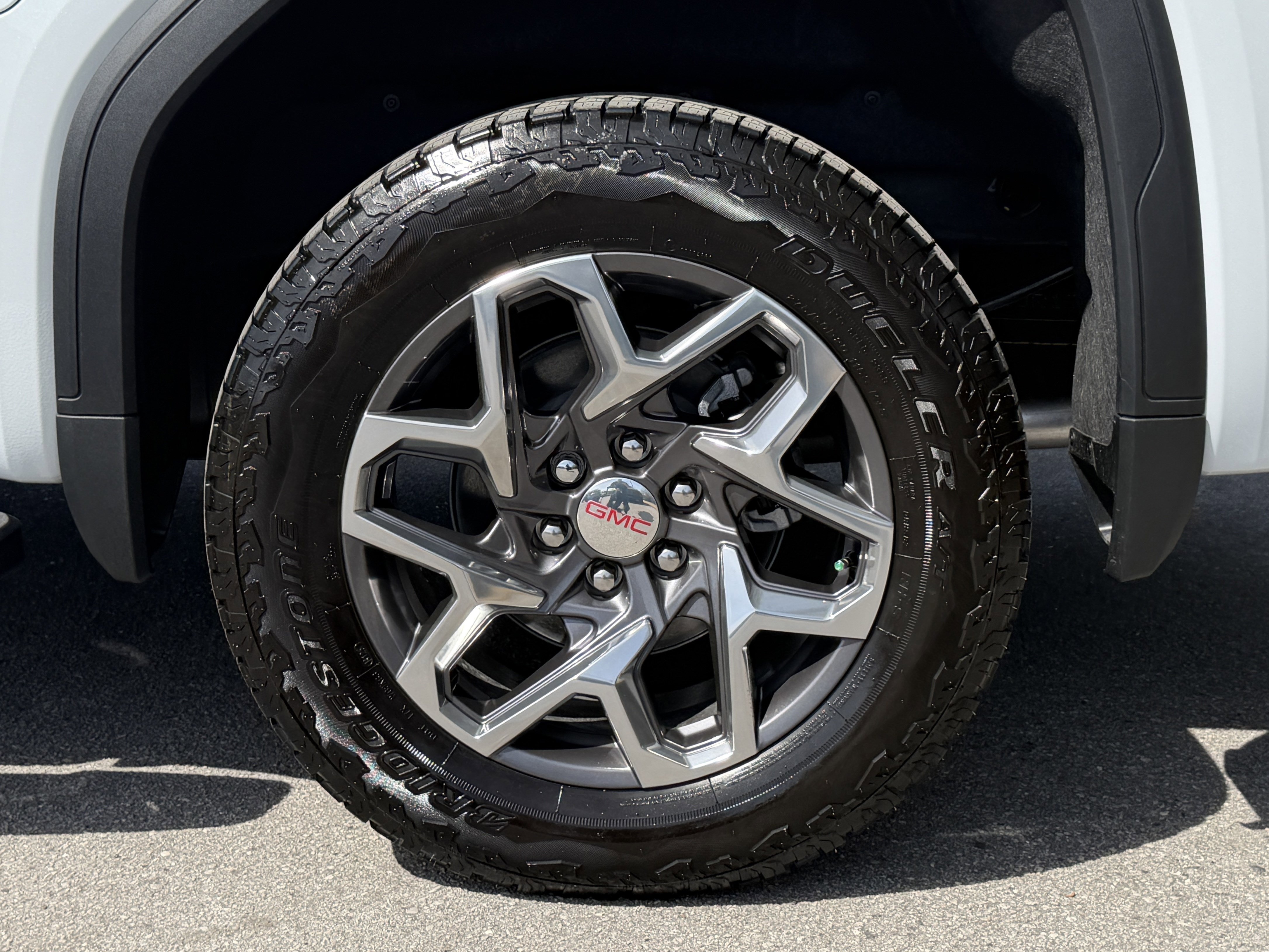 New 2026 GMC Sierra 1500 SLT w/ SLT Premium Plus Package AWD/4WD image 19