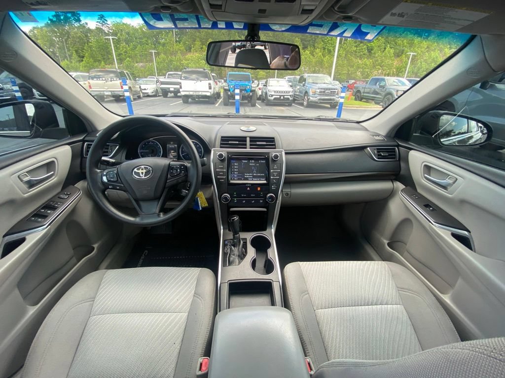 Used 2017 Toyota Camry LE w/ Moonroof Package FWD image 26