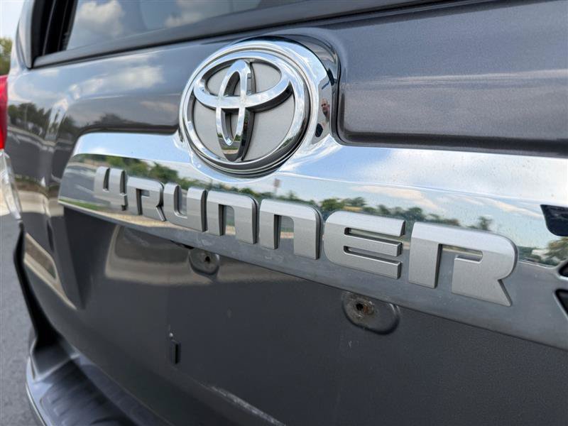 Used 2013 Toyota 4Runner Limited AWD/4WD image 23