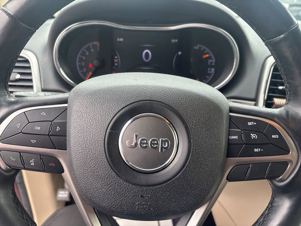 Used 2018 Jeep Grand Cherokee Limited image 12