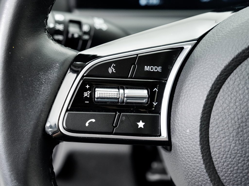 Used 2024 Kia Seltos EX image 13