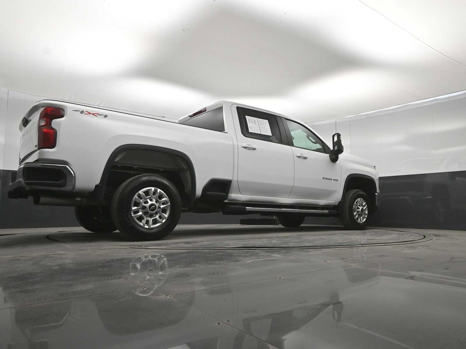 Used 2026 Chevrolet Silverado 2500 LT AWD/4WD image 46