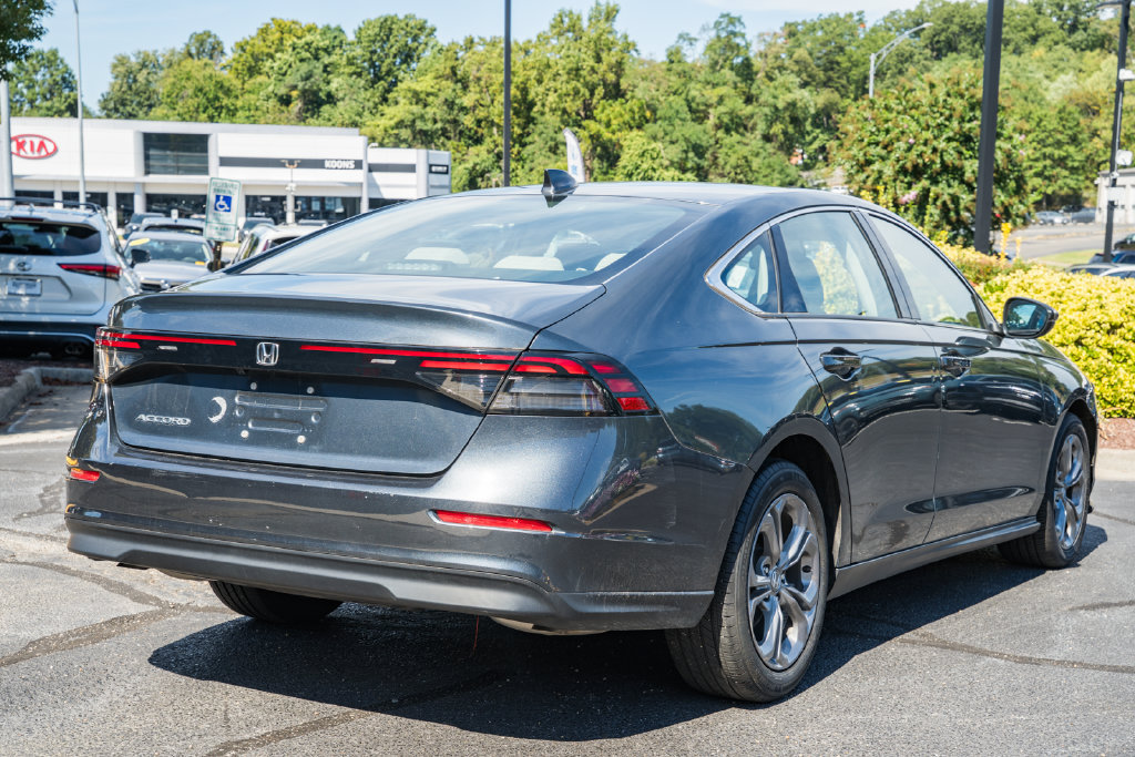 Used 2023 Honda Accord EX image 4