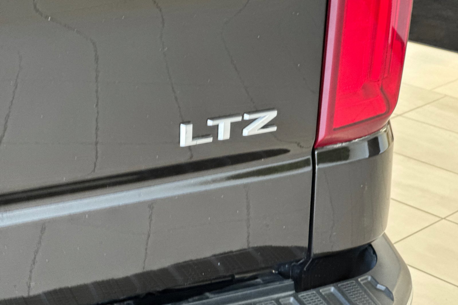 Used 2019 Chevrolet Silverado 1500 LTZ w/ LTZ Convenience Package image 27