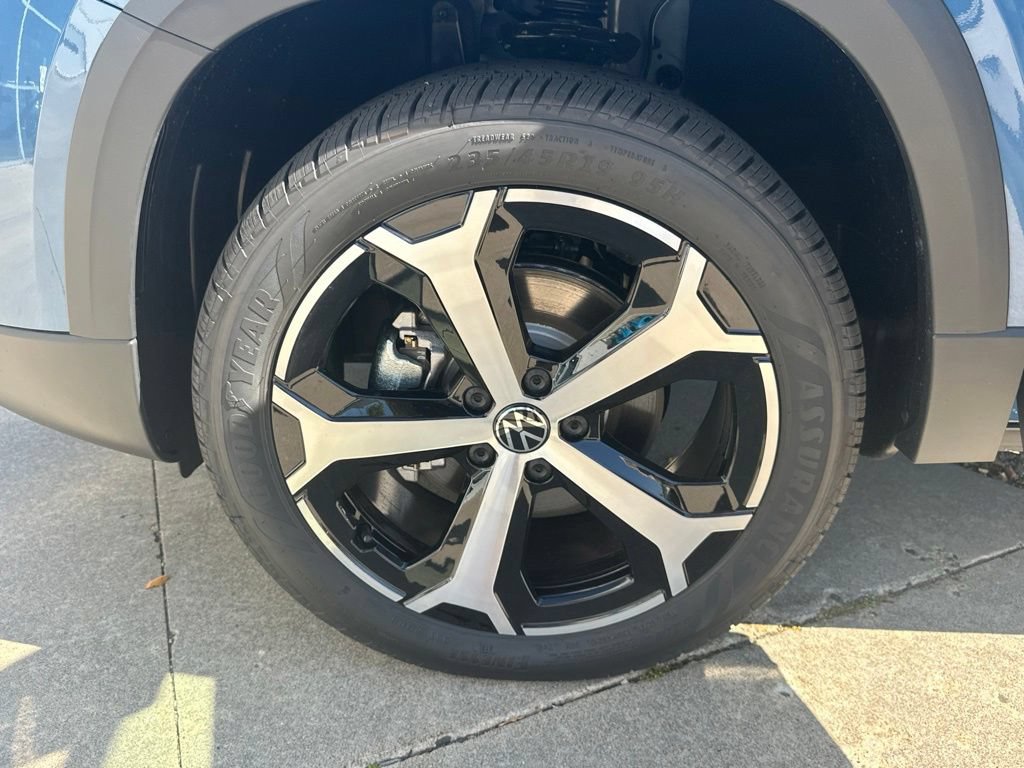 New 2027 Volkswagen Taos SEL AWD/4WD image 29